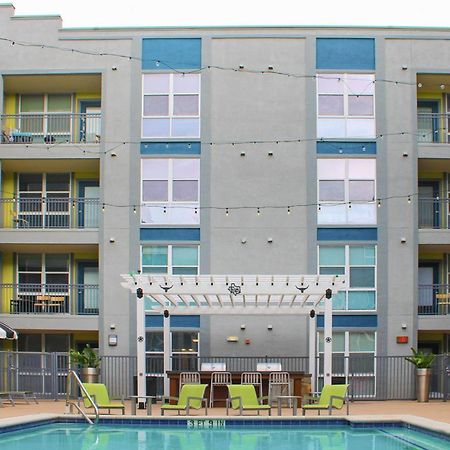 Upstay Condo Games Pool Gym And Bbq Austin Eksteriør bilde